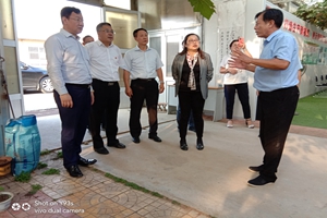 青島市委統(tǒng)戰(zhàn)部副部長(zhǎng)張輝一行到訪我農(nóng)業(yè)公司園區(qū)參觀調(diào)研